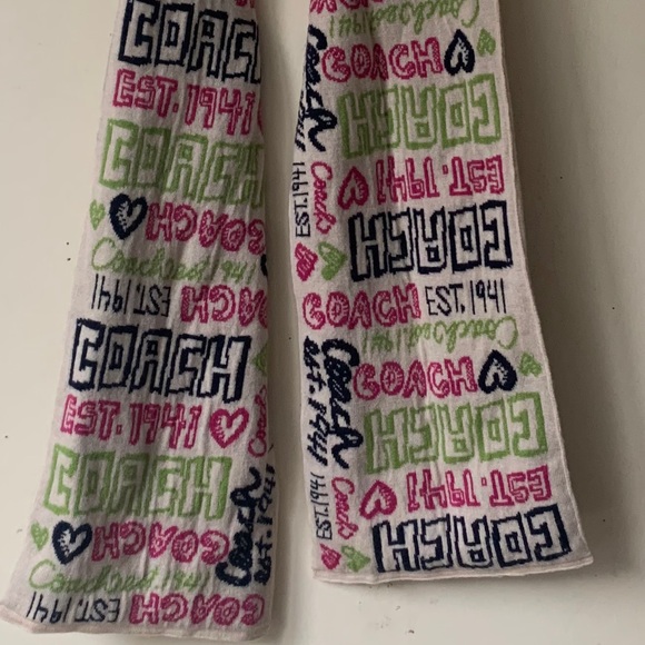 Coach scarf 64 inches - Picture 5 of 5